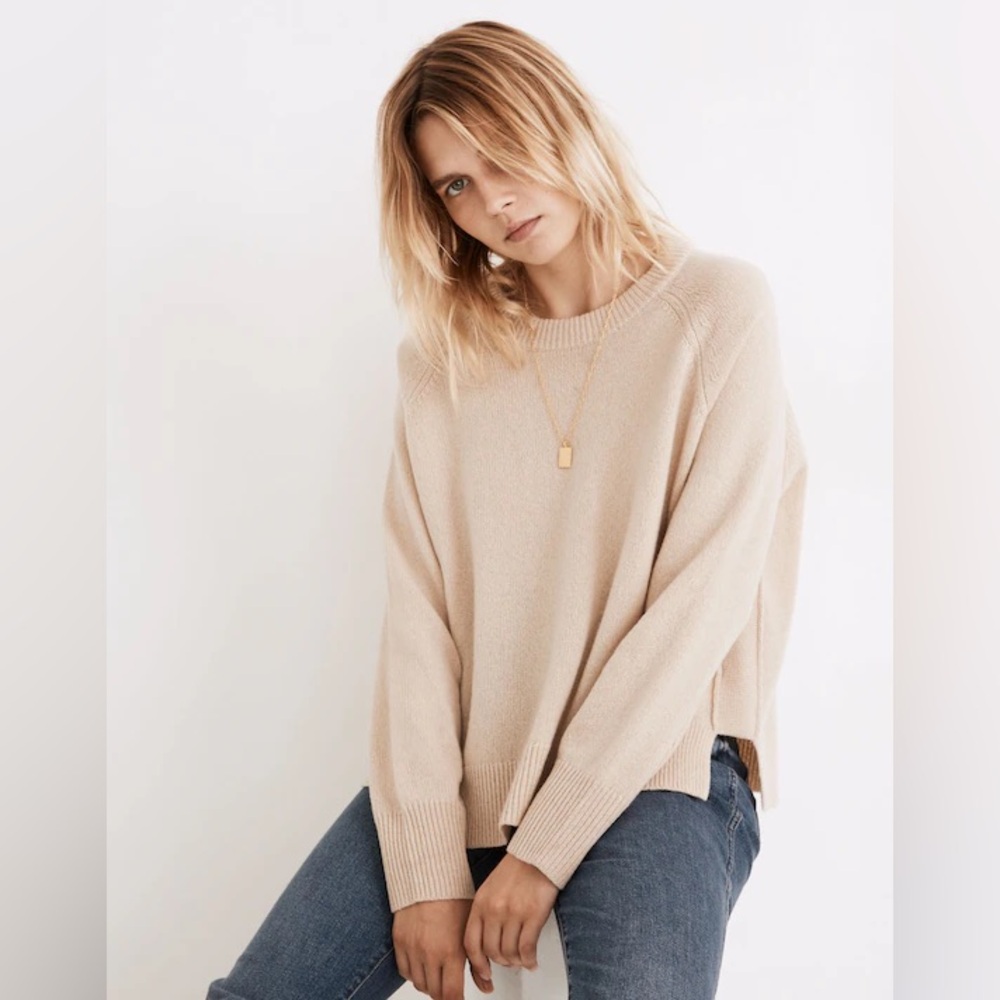 (Re)sourced Cashmere Crewneck Sweater